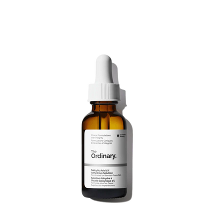 The Ordinary Salicylic Acid 2% Anhydrous Solution 30ml amber glass bottle with a dropper, designed to protect the oil-like formula from light.